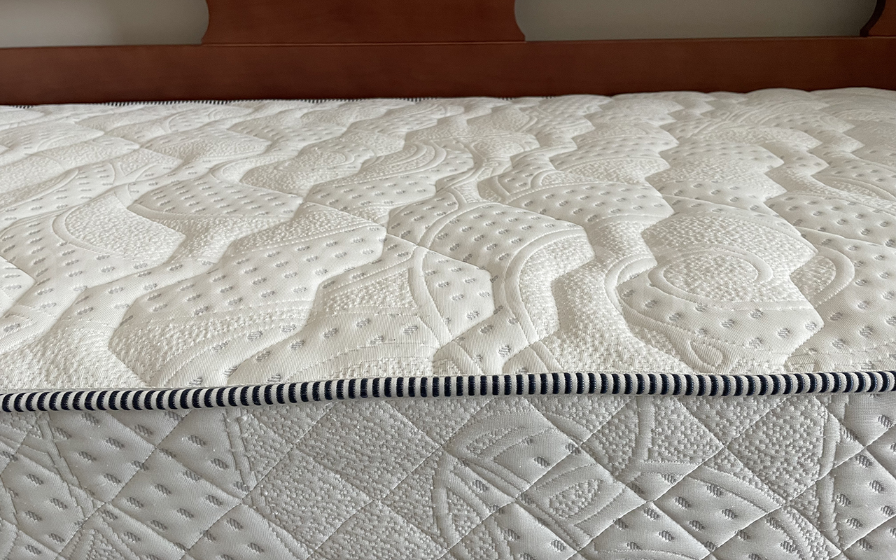 отзыв о Матрас DreamLine Massage Coal memory Komfort S2000